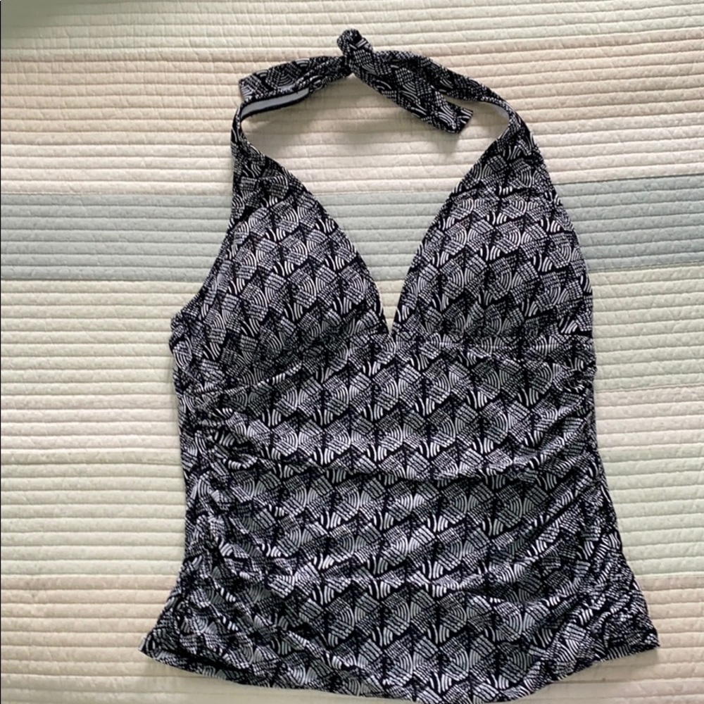 La Blanca Tankini Swim Top 12